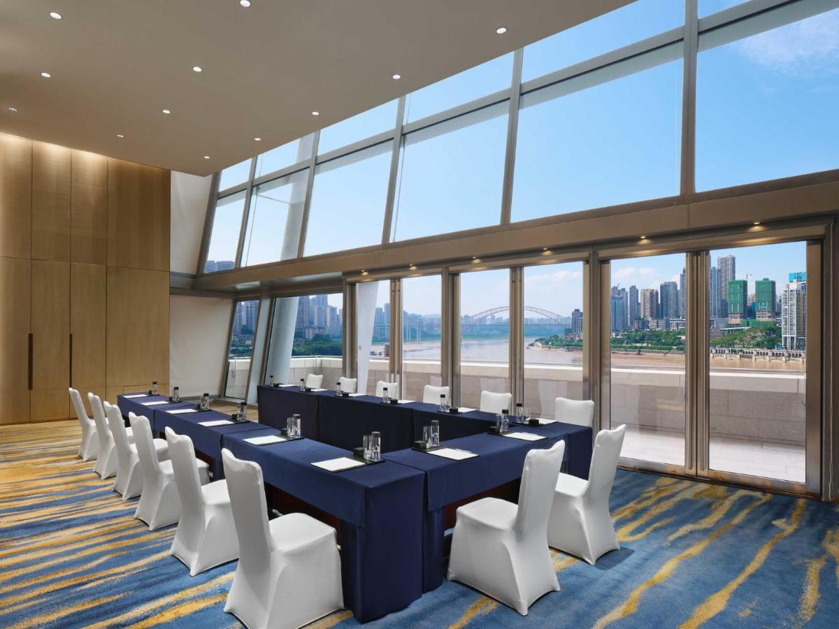 Intercontinental Chongqing Raffles City By Ihg Zewnętrze zdjęcie