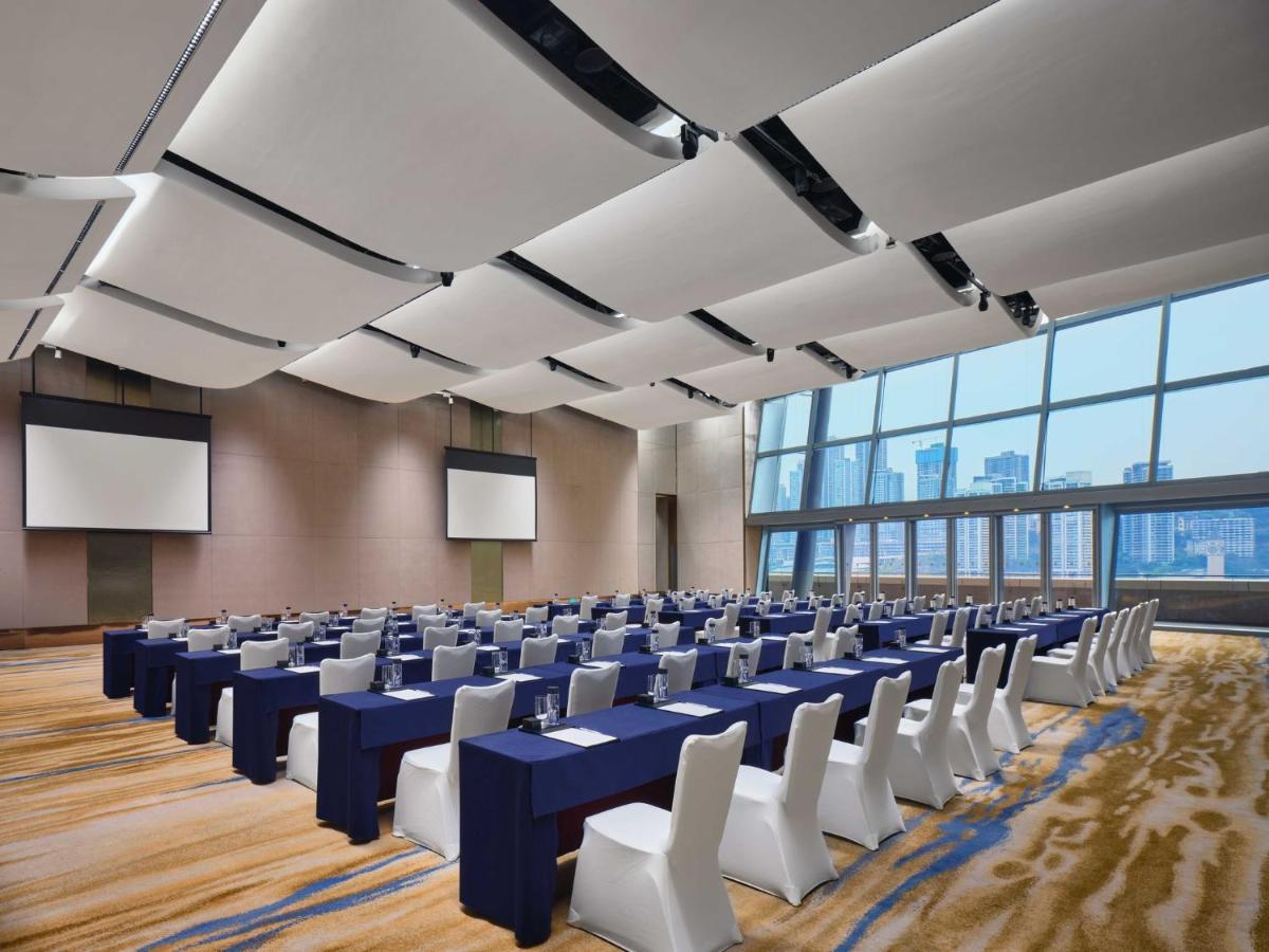 Intercontinental Chongqing Raffles City By Ihg Zewnętrze zdjęcie